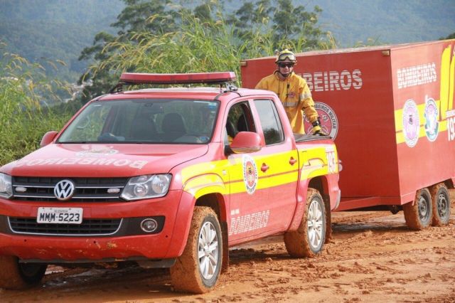 Santa Catarina envia reforço para as operações de resgate em Brumadinho, MG
