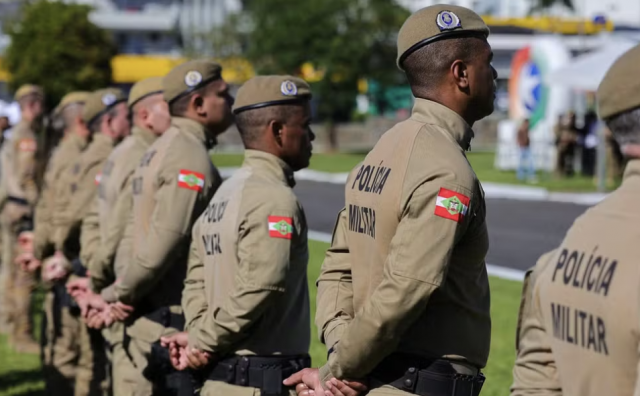 Polícia Militar forma 948 soldados temporários em Santa Catarina nesta sexta-feira; solenidade em SMOeste será às 19h