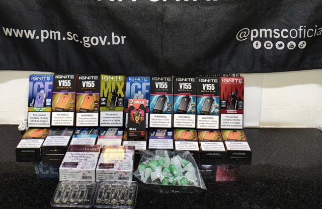 Polícia Militar apreende cigarros eletrônicos, anabolizantes e acessórios para canetas emagrecedoras em Dionísio Cerqueira