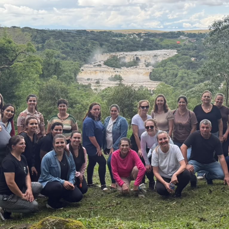 Educadores de Barra Bonita participam de viagem de estudos em Abelardo Luz