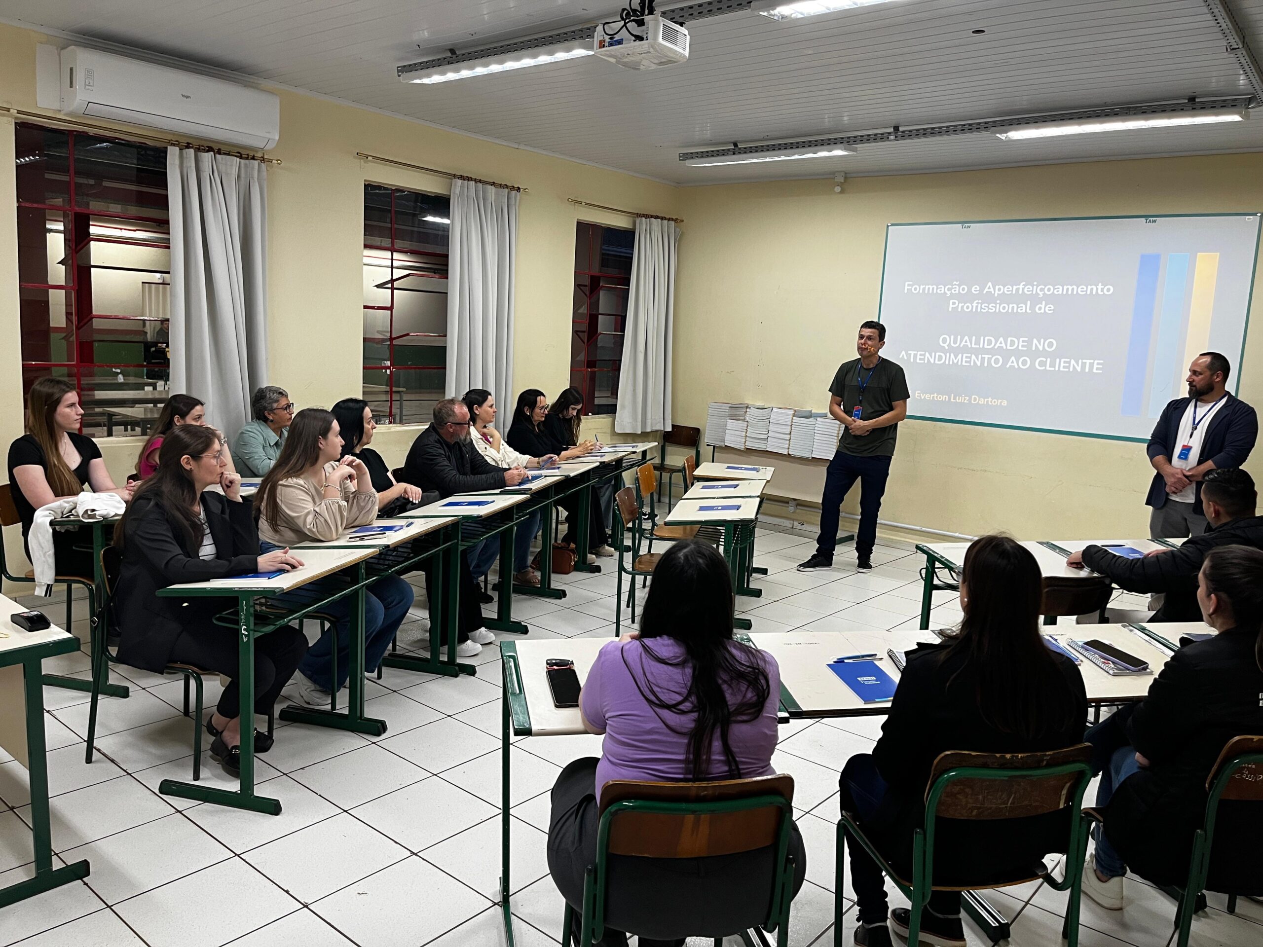 Guaraciaba iniciou curso de Qualidade no Atendimento ao Cliente nesta quinta-feira (08)