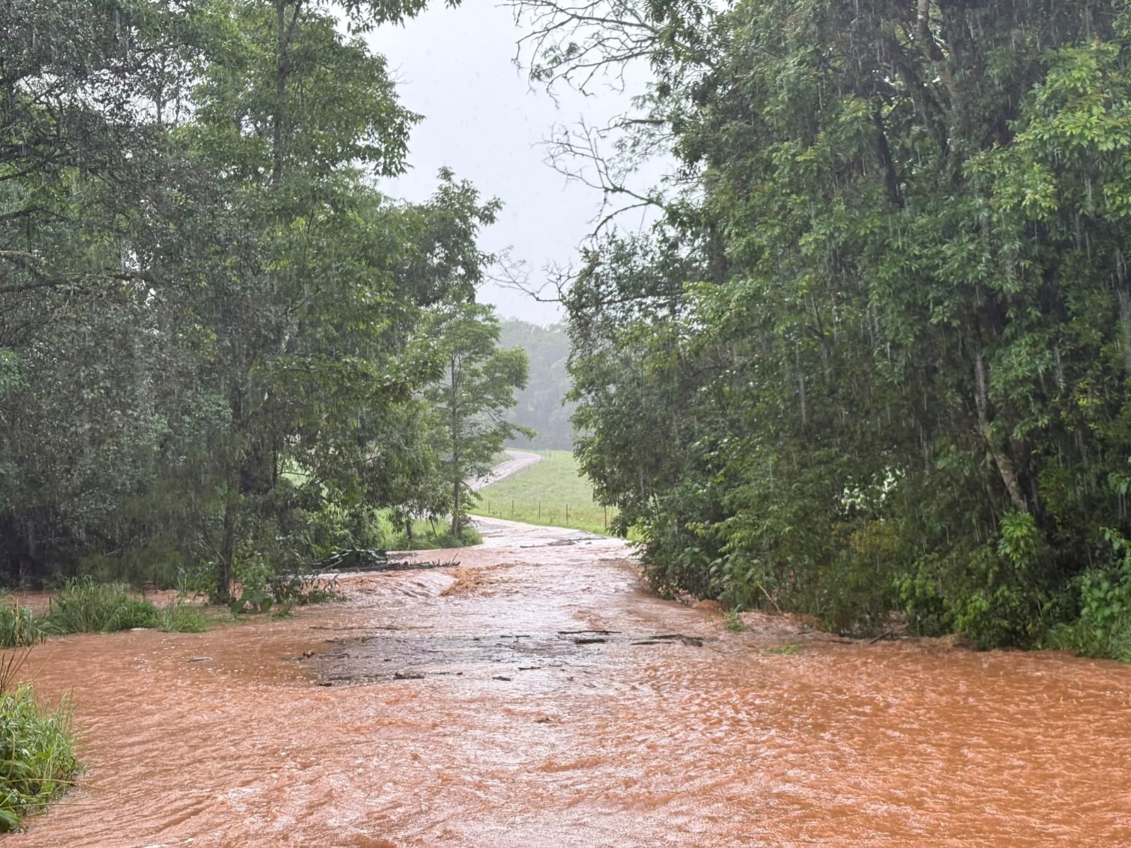 Guaraciaba registra impactos após fortes chuvas nesta terça-feira (13)
